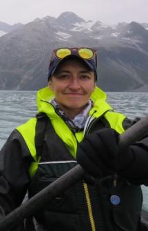 WDFW research scientist Molly Shuman-Goodier