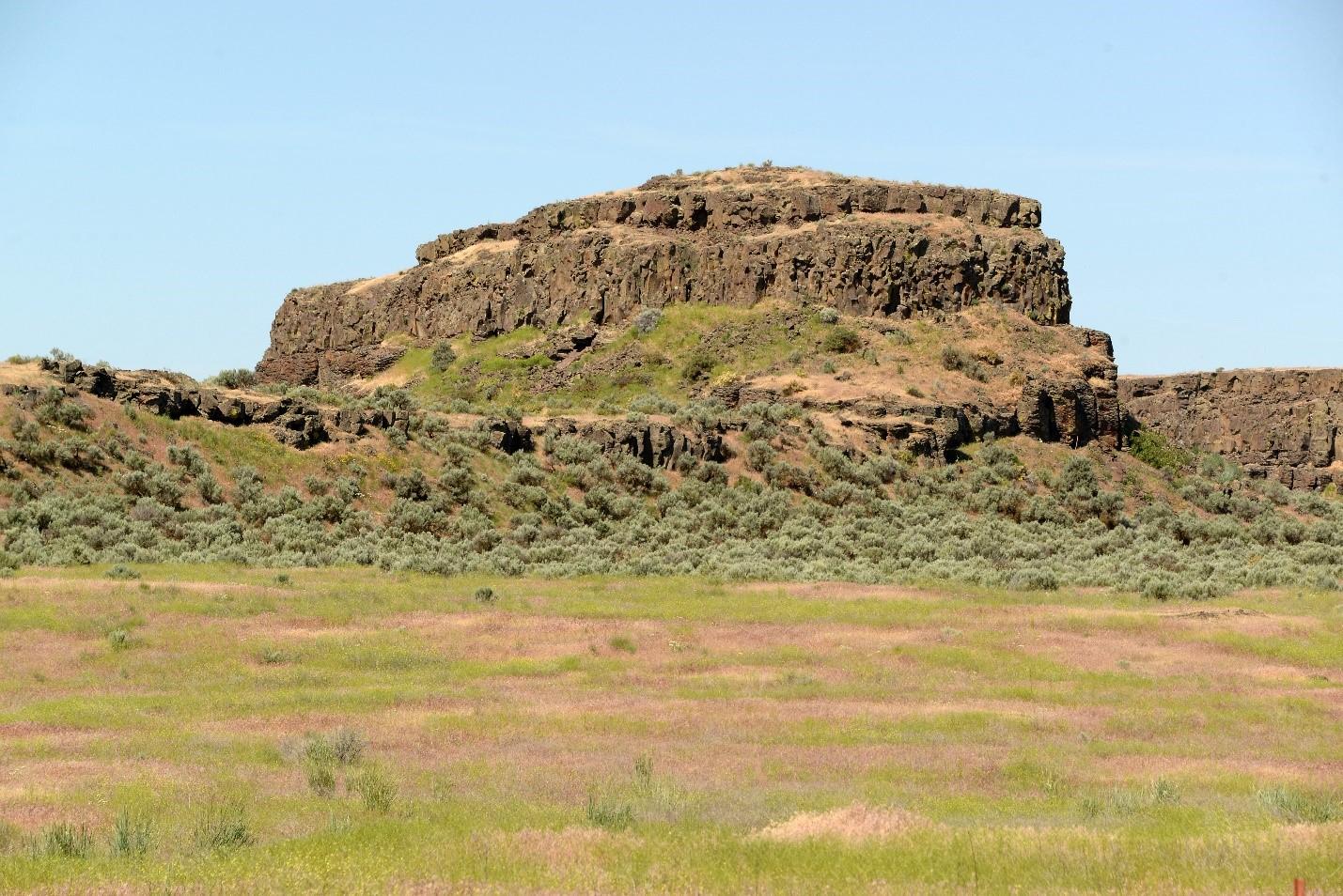 Basalt formations on the Goose Lakes Unit