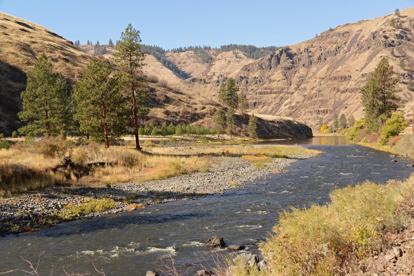 Grande Ronde River at 4-O Ranch Wildlife Area Unit.