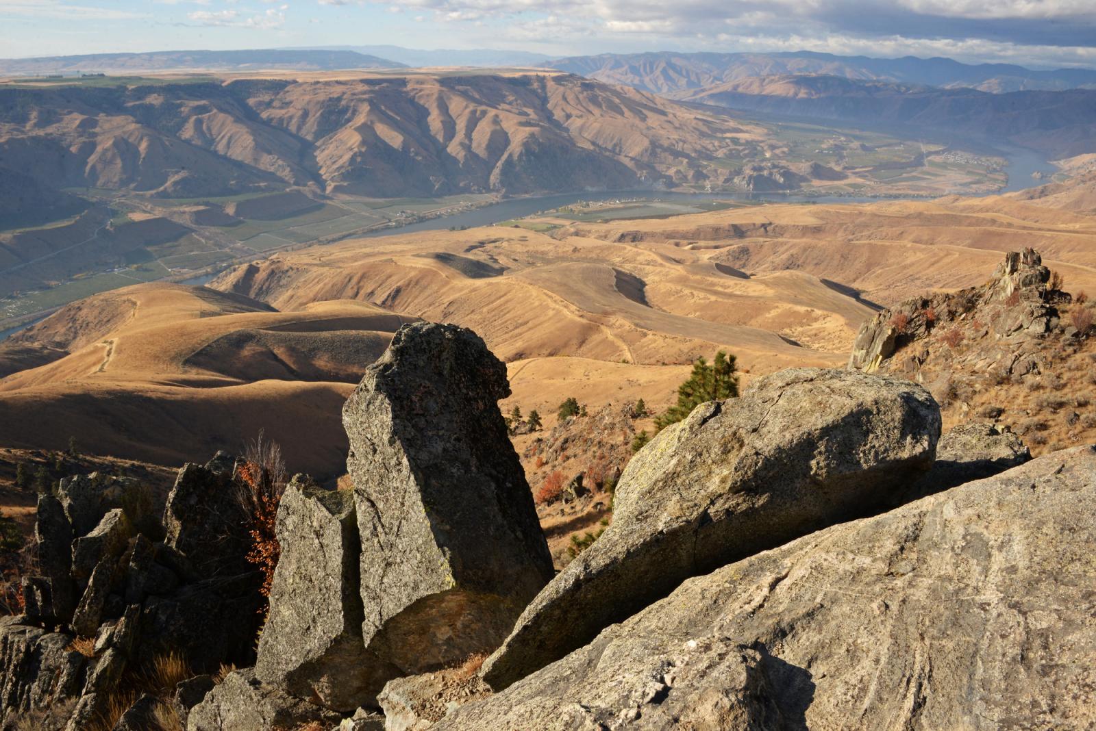 Gorge view from Chelan Butte Wildlife Area Unit.