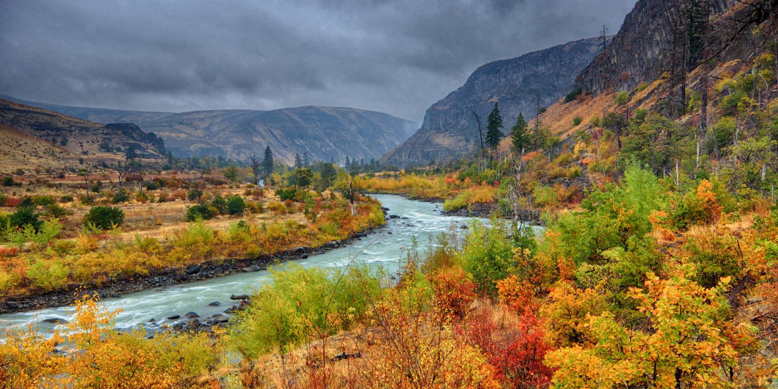 Autumn on the Tieton River at Oak Creek Wildlife Area Unit.