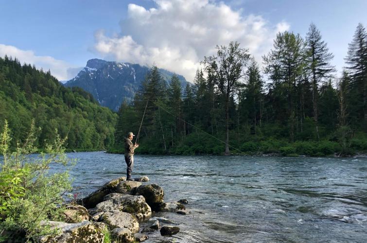 Steelhead fishing at Reiter Ponds Hatchery on the Skykomish River