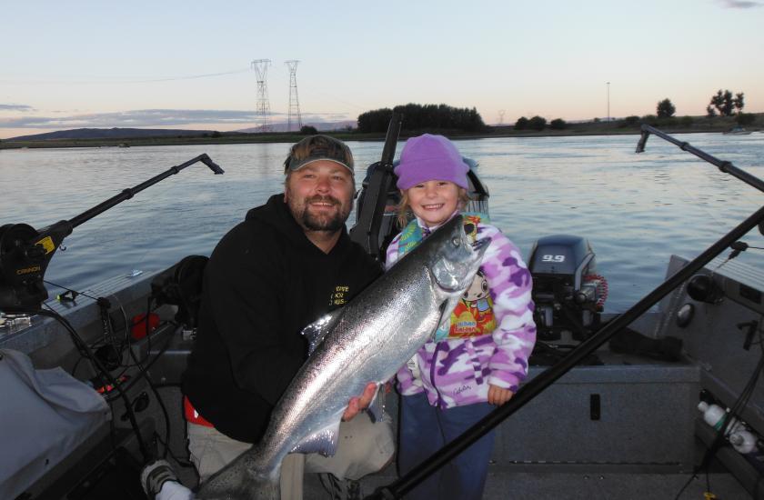 Columbia River Chinook fishing