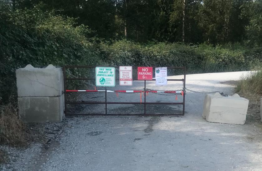 Blue Stilly Access Area Closure gate and signs
