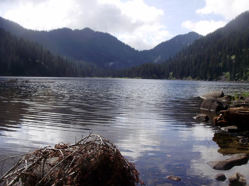 Snoqualmie Lake