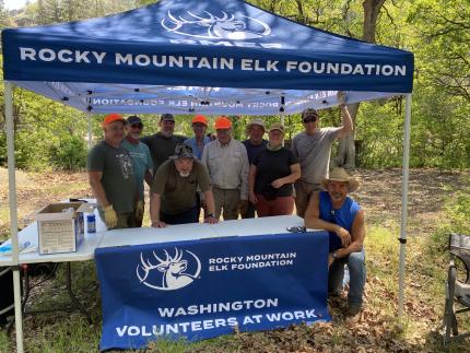 Rocky Mountain Elk Foundation volunteers.