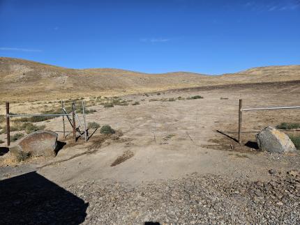 A new wire gate at the Cottonwood shooting area
